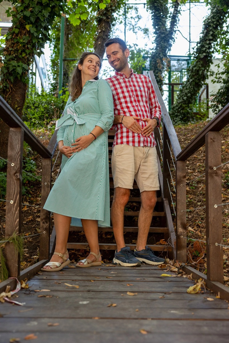 Schwangerschaftsfotografie Bukarest – natürliches Portrait
