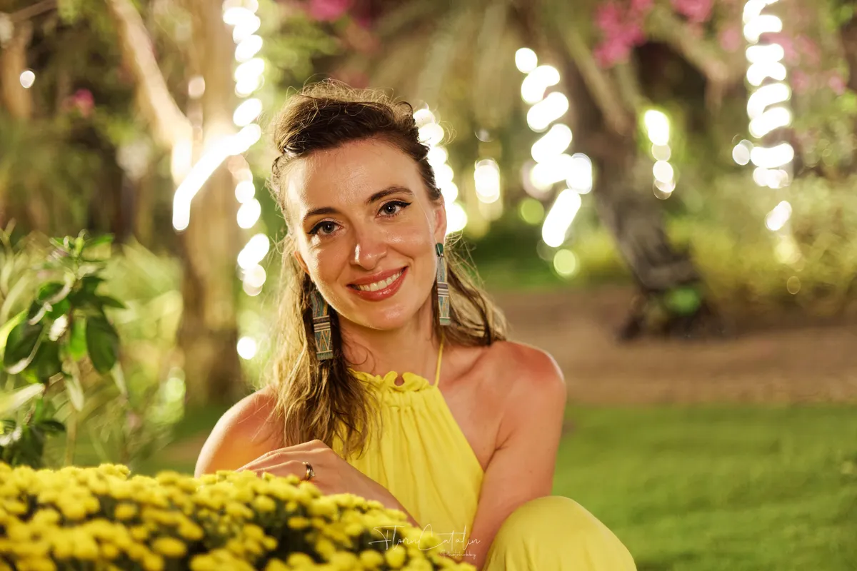 Abendportrait mit natürlichem Bokeh – Portraitfotografie Schweiz